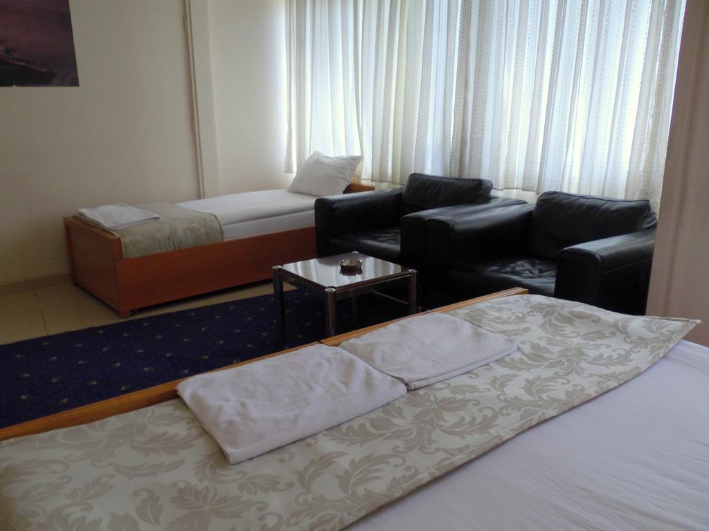 Caylan Hotel Izmir Værelse billede